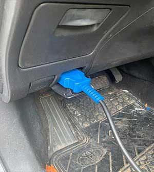 Lost car keys accessing the vehicle diagnostic port